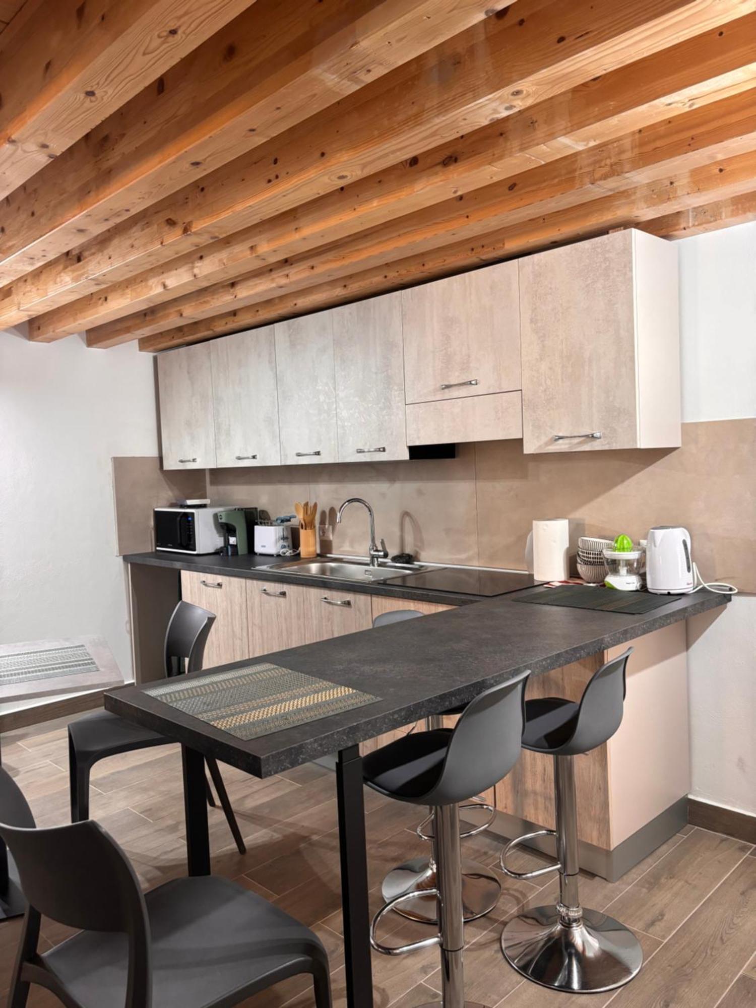 Cortile Riolo Apartment Палермо Екстериор снимка