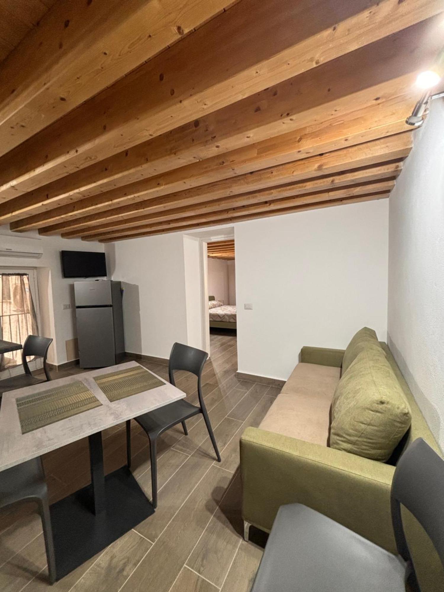 Cortile Riolo Apartment Палермо Екстериор снимка